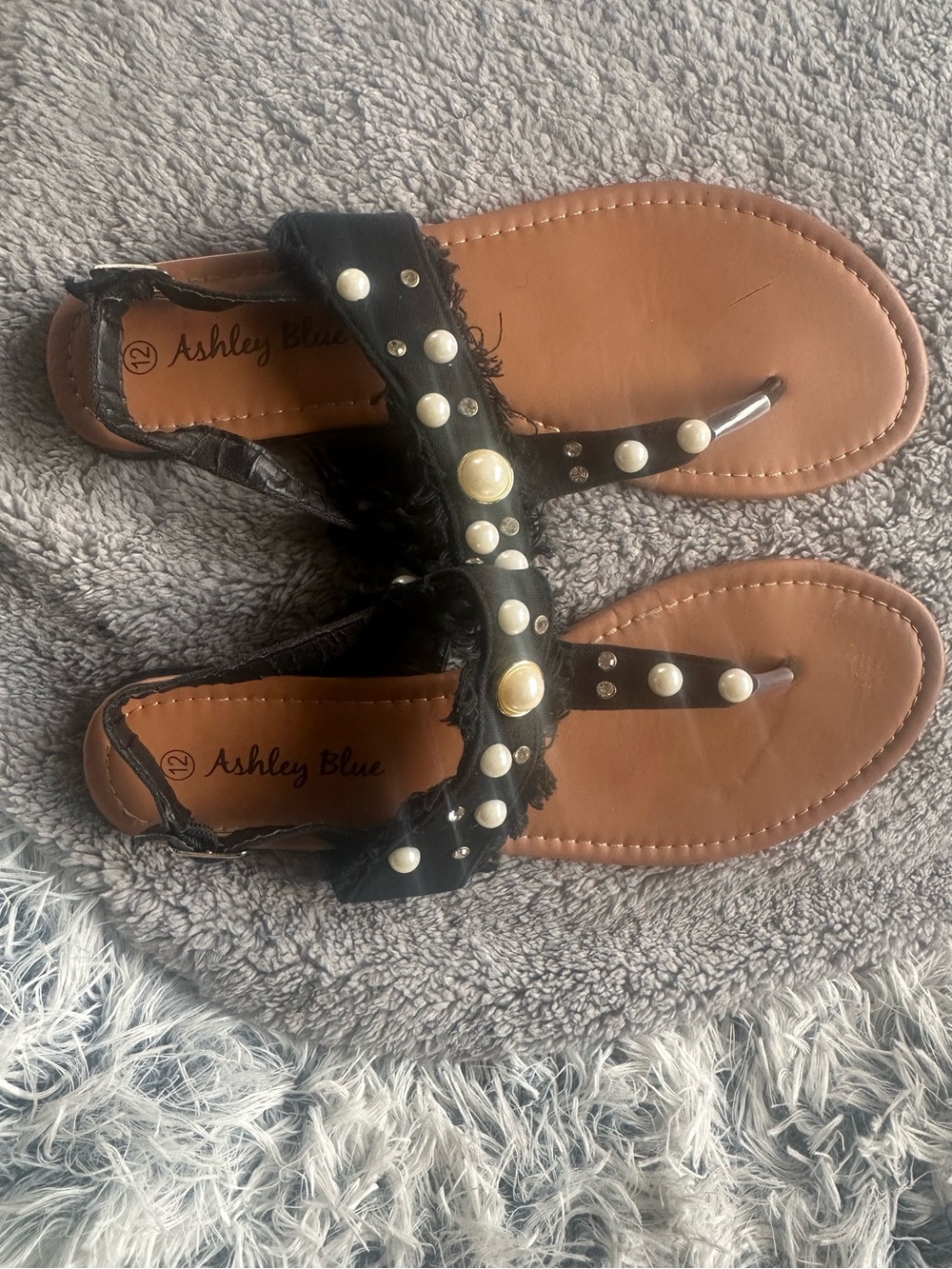 Ashley Blue Black Faux Pearl & Rhinestone Sandals Size: 12 - Picture 2 of 7